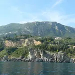 Akti Anastasia 2*