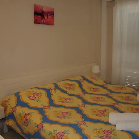 Szálloda Akti Anastasia 2*