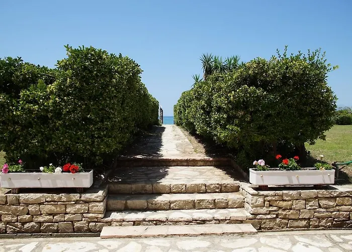 Akti Anastasia Hotel 2*