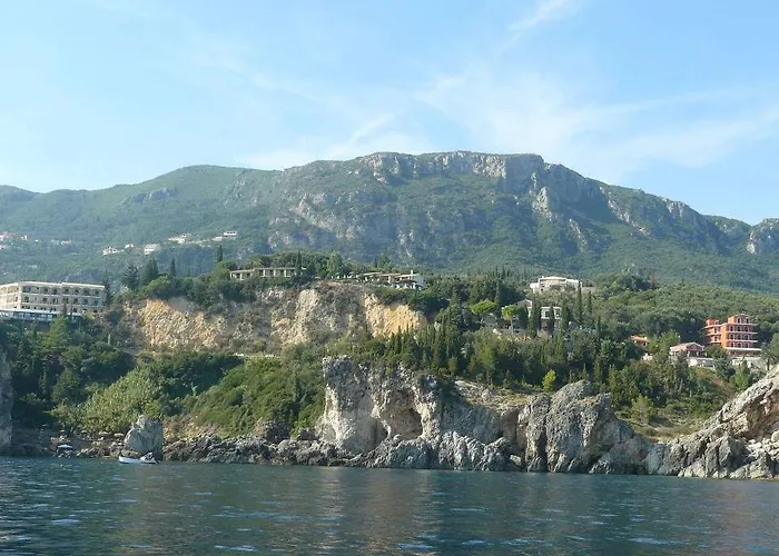 Akti Anastasia 2*